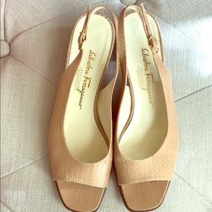 Salvatore Ferragamo (Narrow) Slingback Shoes